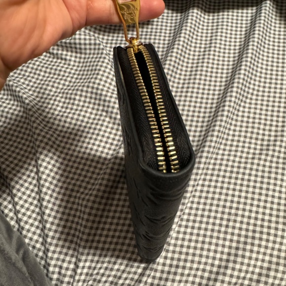 Louis Vuitton Wallet - Picture 8 of 14